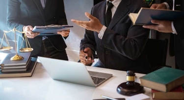 Tư vấn pháp luật thường xuyên